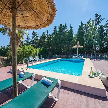 Holiday home Tranquil Estate With Pool